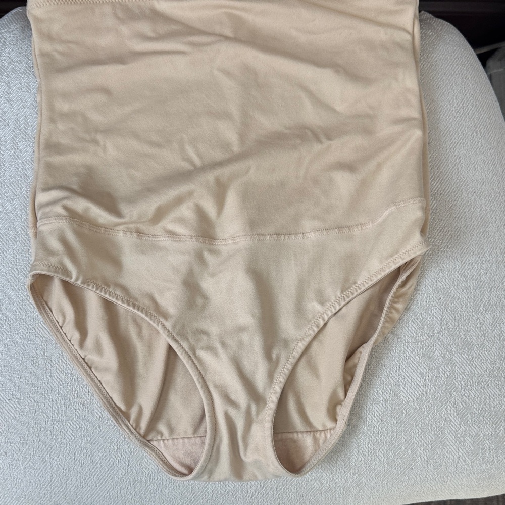 Shaper wear. High waisted. Very comfortable. Size Medium.Maidenform Tan Briefs
